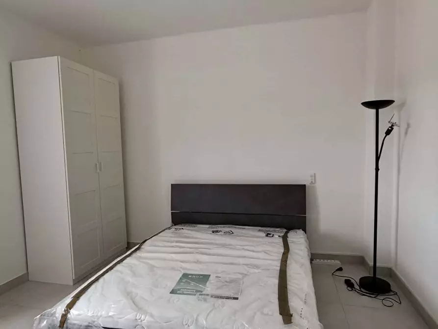 Immagine 2 di Camera in affitto  in Via Carlo Stuparich23 a Brescia