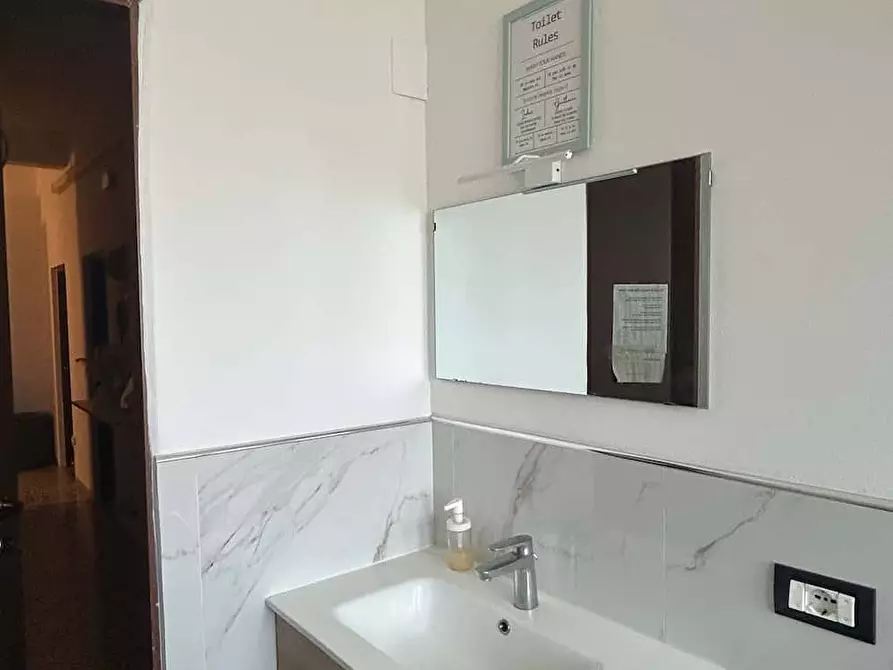 Immagine 5 di Camera in affitto  in Via Italo Piccagli1 a Firenze