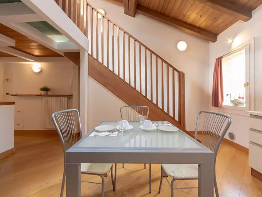 Immagine 4 di Appartamento in affitto  in Via Santo Stefano88 a Bologna