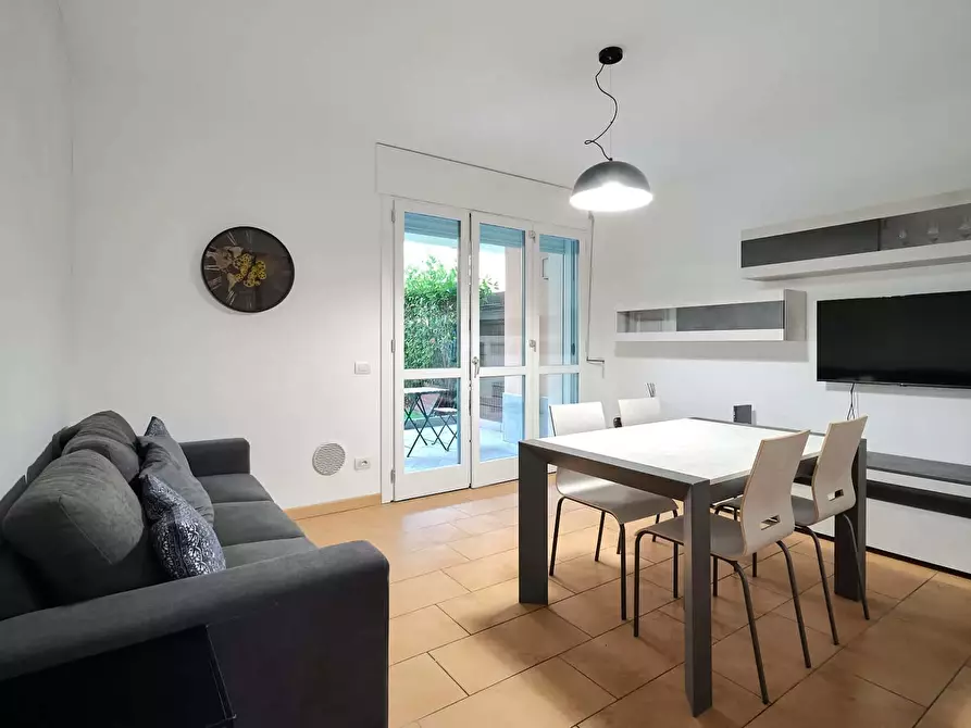 Immagine 5 di Appartamento in affitto  in Via Gargano53 a Milano