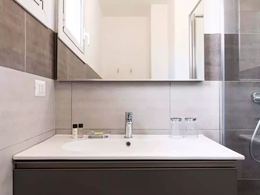 Immagine 21 di Appartamento in affitto  in Via Pietro Calvi3 a Milano
