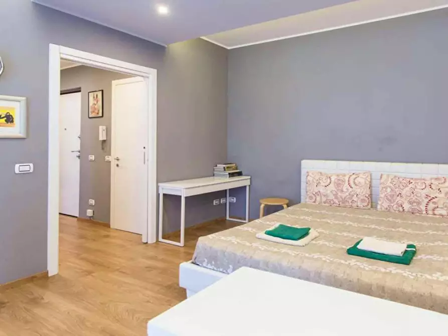 Immagine 2 di Appartamento in affitto  in Via Tommaso Gulli36 a Milano