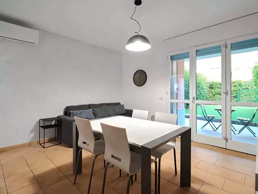 Immagine 6 di Appartamento in affitto  in Via Gargano53 a Milano