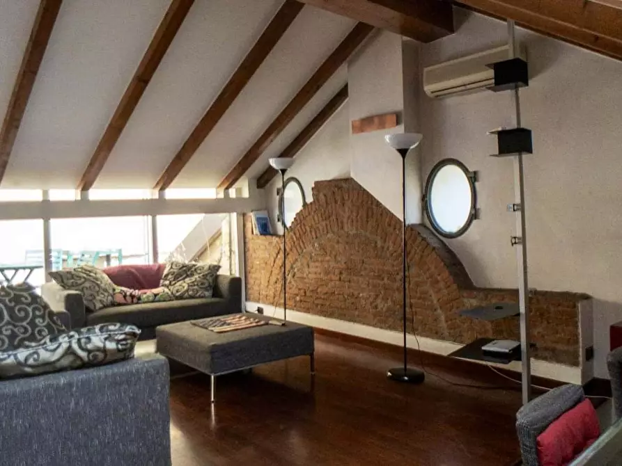 Immagine 3 di Appartamento in affitto  in Via Ascanio Sforza57 a Milano