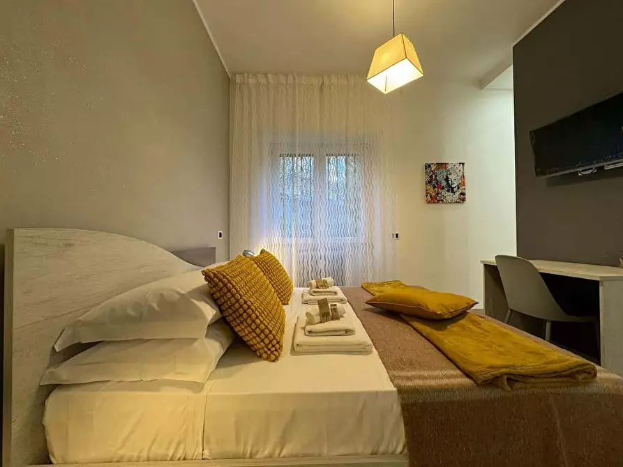 Immagine 23 di Appartamento in affitto  in Via Camillo Peano14 a Roma