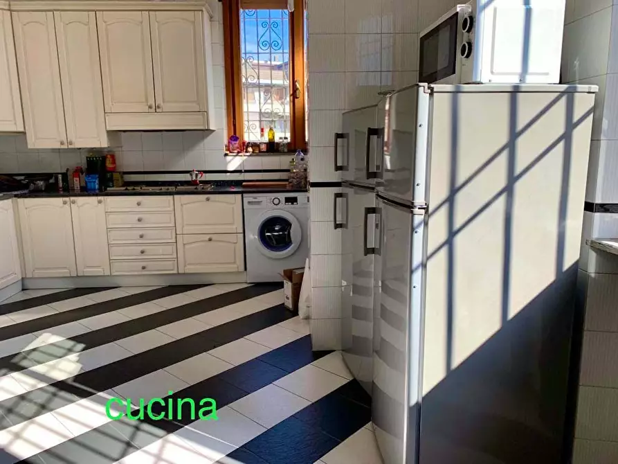 Immagine 9 di Camera in affitto  in Viale Sarca a Milano