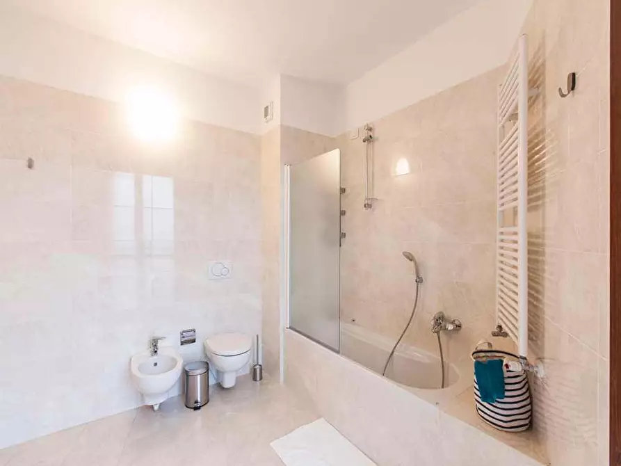 Immagine 36 di Camera in affitto  in Via Privata S. Martiniano1 a Milano