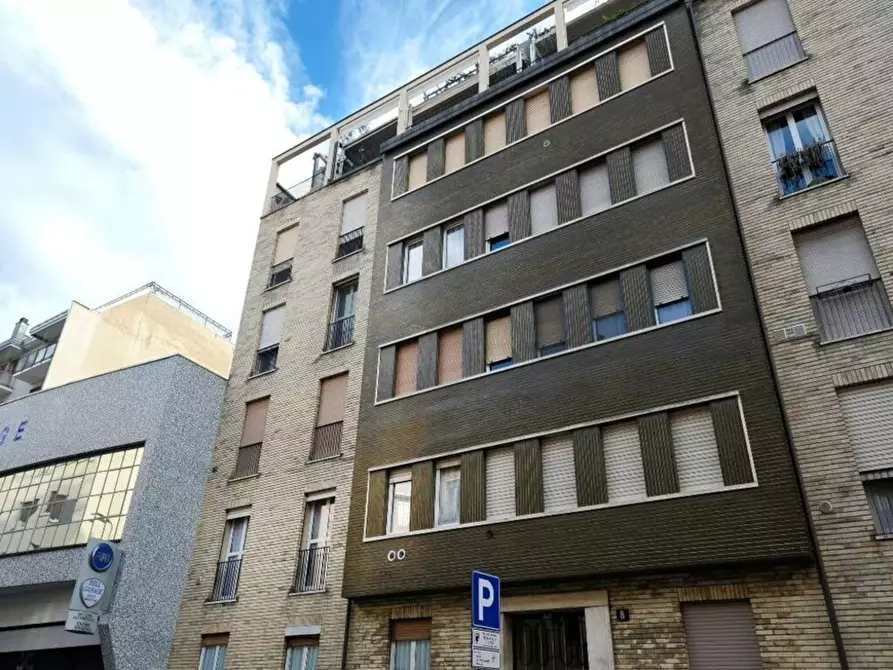 Immagine 9 di Appartamento in affitto  in Via Privata Poggibonsi8 a Milano