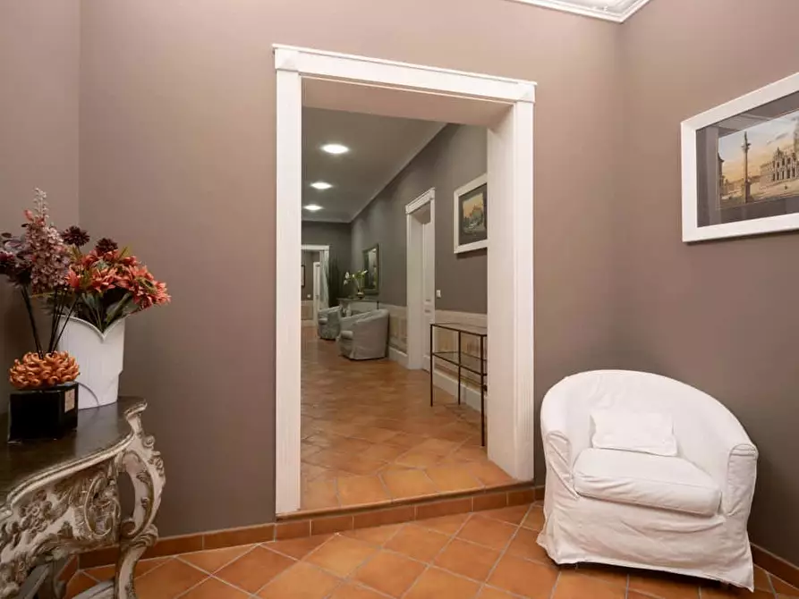 Immagine 27 di Appartamento in affitto  in Via Cavour310 a Roma