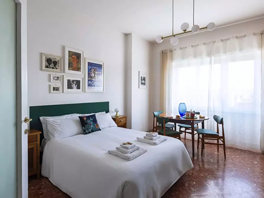 Immagine 10 di Appartamento in affitto  in Via Alberto da Giussano63 a Roma