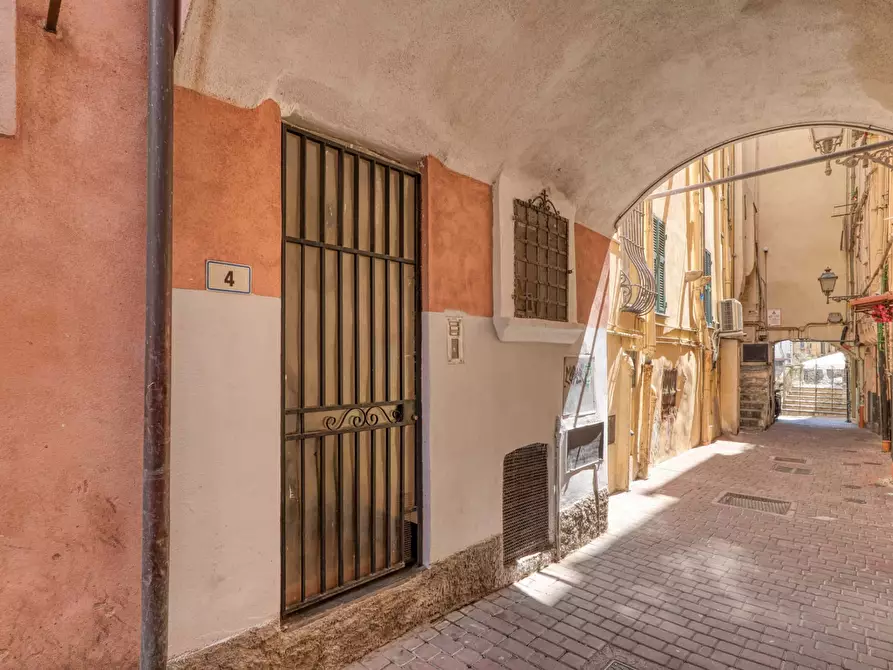 Immagine 13 di Appartamento in affitto  in Via Arnaldo da Brescia4 a San Remo