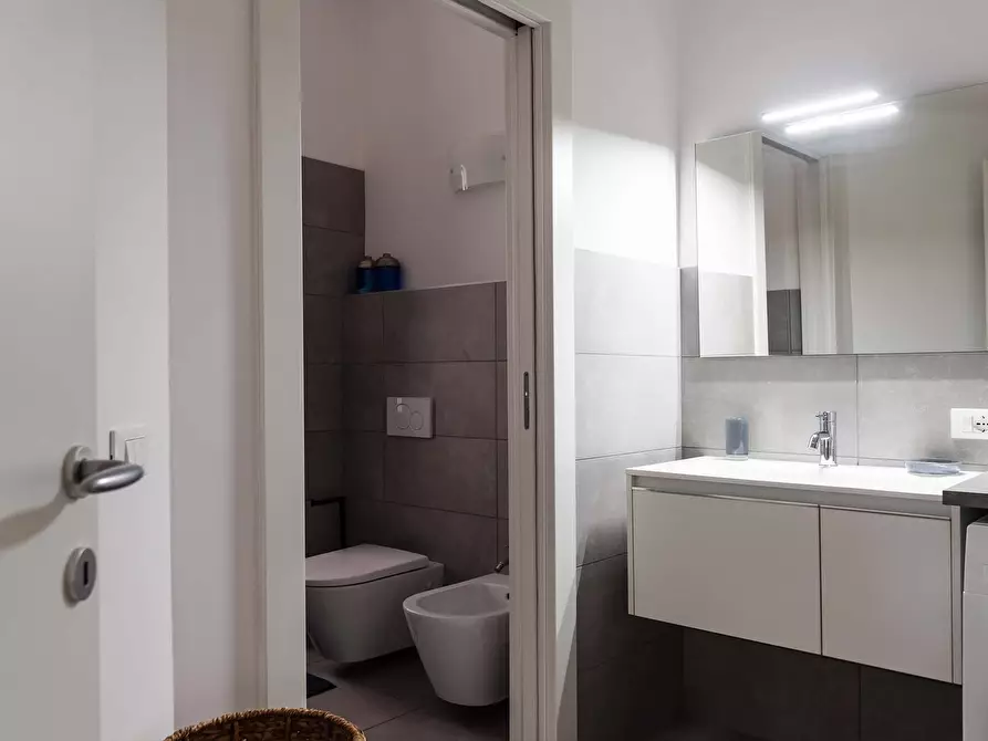 Immagine 15 di Appartamento in affitto  in Via Francesco Albani55 a Milano