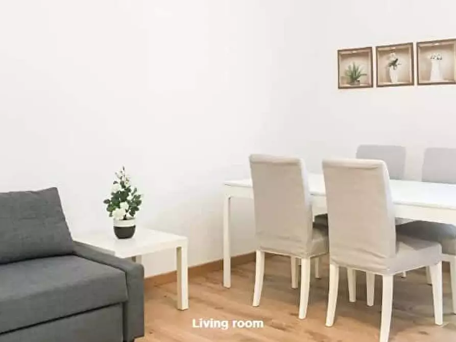 Immagine 9 di Appartamento in affitto  in Corso Sempione87 a Milano