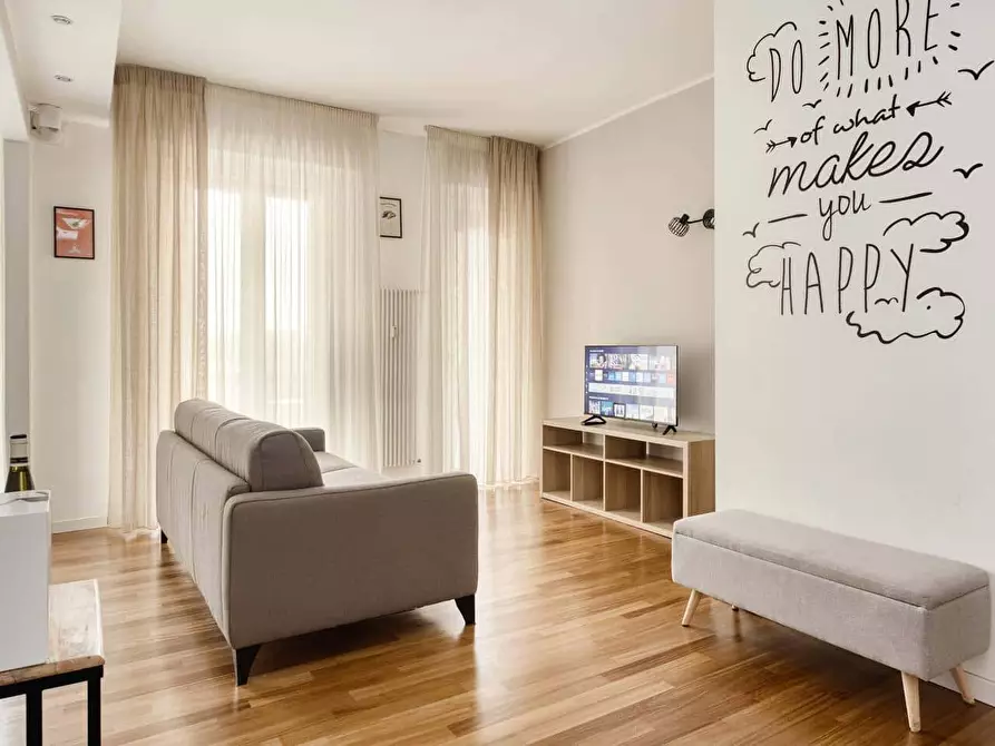 Immagine 2 di Appartamento in affitto  in Via delle Forze Armate43 a Milano