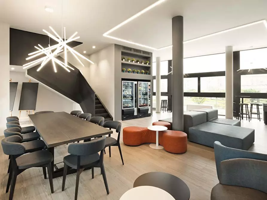 Immagine 8 di Camera in affitto  in Via Mario del Monaco4 a Milano