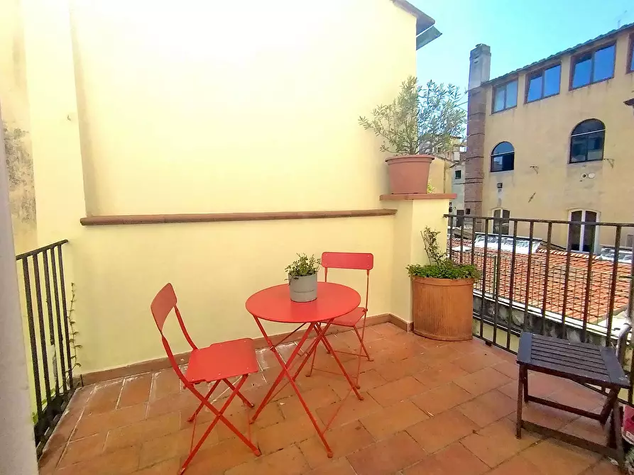 Immagine 8 di Appartamento in affitto  in Via Pietrapiana a Firenze