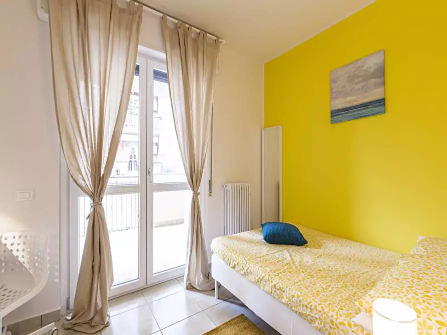 Immagine 7 di Camera in affitto  in Via Giuseppe Regaldi19 a Milano