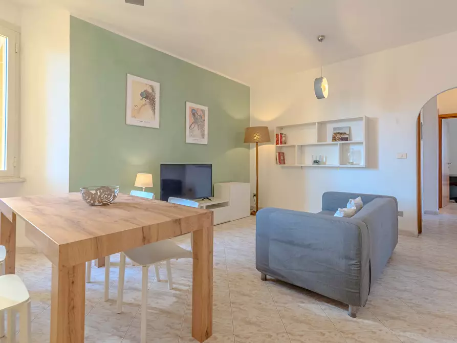 Immagine 1 di Appartamento in affitto  in Via Acaia24 a Roma