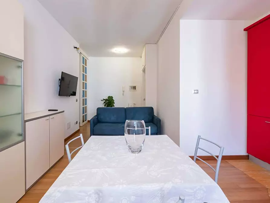 Immagine 2 di Appartamento in affitto  in Via Lodovico Muratori46/9 a Milano