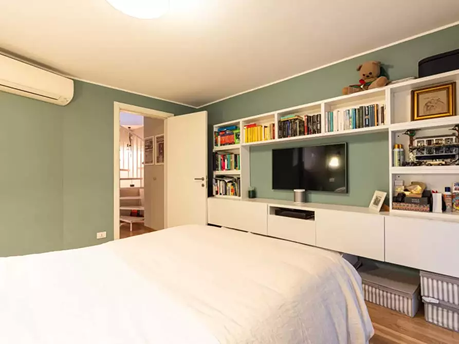 Immagine 21 di Appartamento in affitto  in Via Pisanello19 a Milano