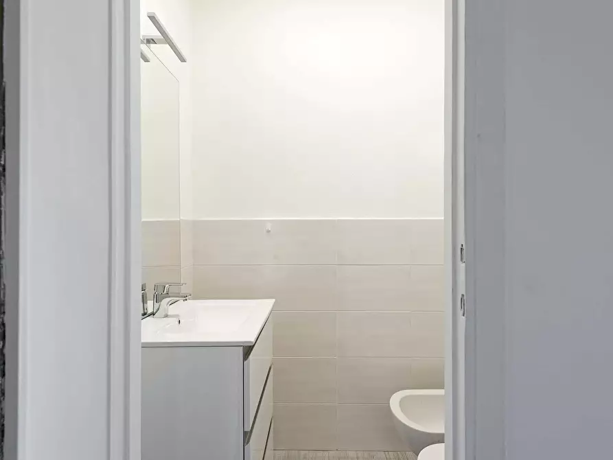 Immagine 7 di Camera in affitto  in Viale Carlo Troya2 a Milano