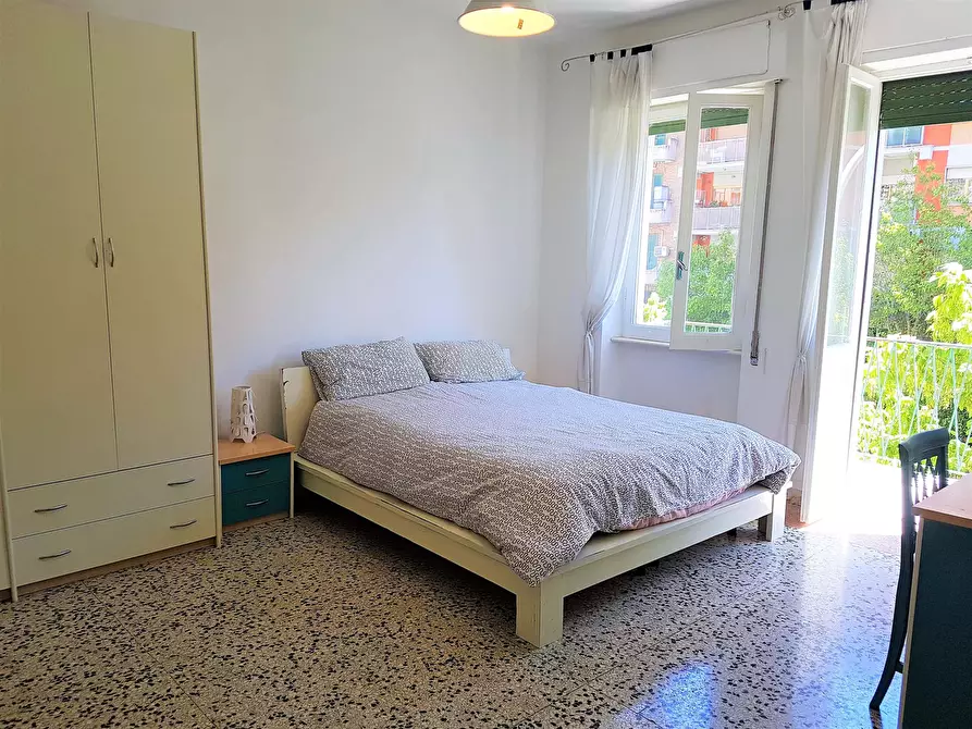 Immagine 1 di Camera in affitto  in Via delle Cave17 a Roma