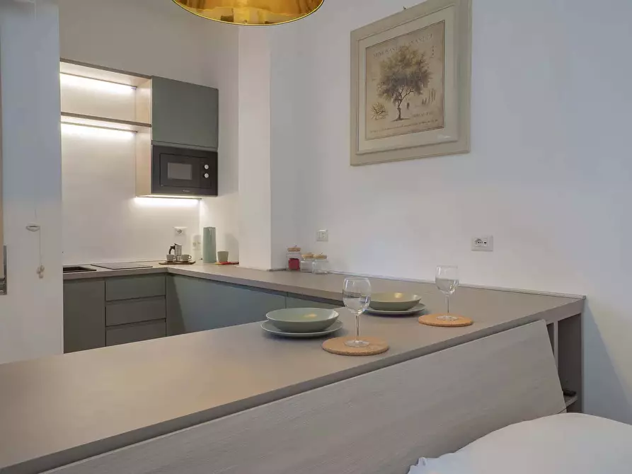 Immagine 10 di Appartamento in affitto  in Via Bari4 a Milano