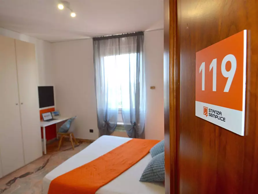 Immagine 2 di Camera in affitto  in Via Alfeo Corassori70 a Modena