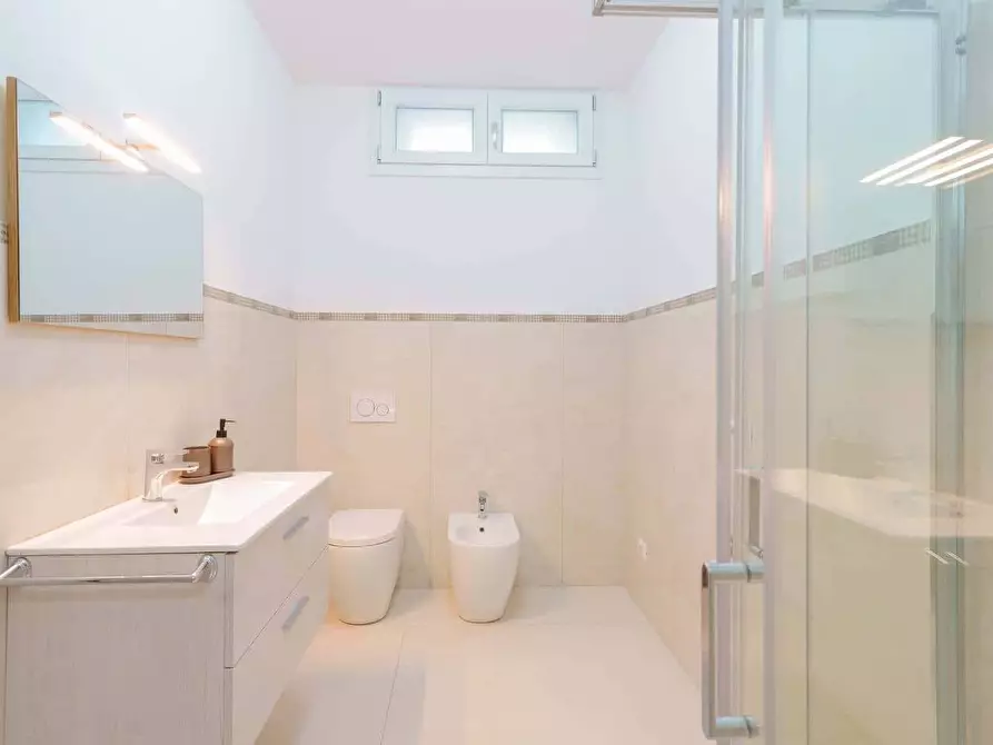 Immagine 13 di Appartamento in affitto  in Via Porrettana117 a Bologna