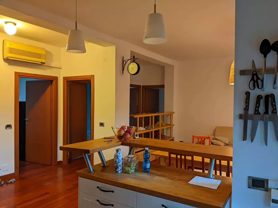 Immagine 12 di Camera in affitto  in Via Valdagno a Milano