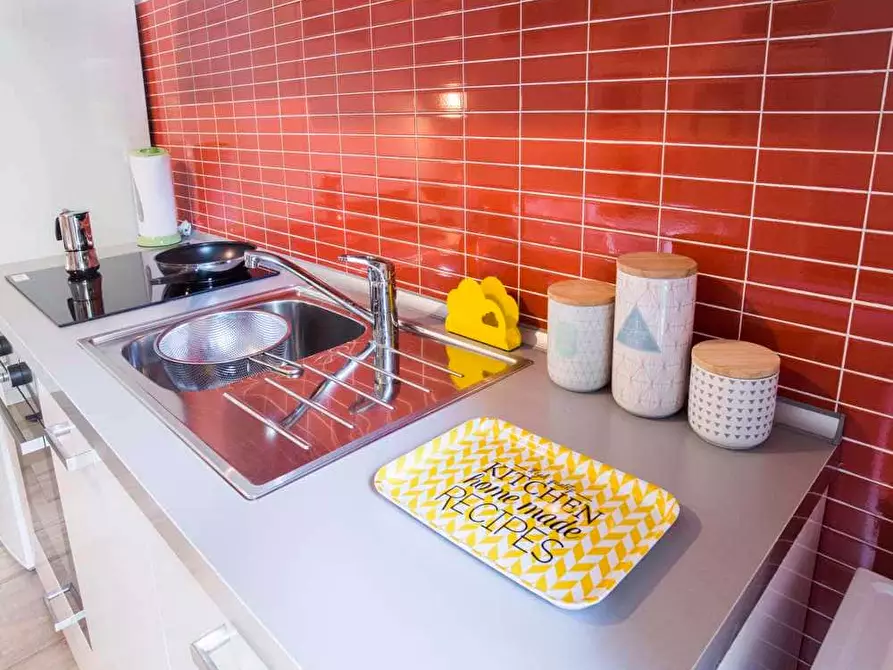 Immagine 10 di Camera in affitto  in Via Salvatore Barzilai13 a Milano