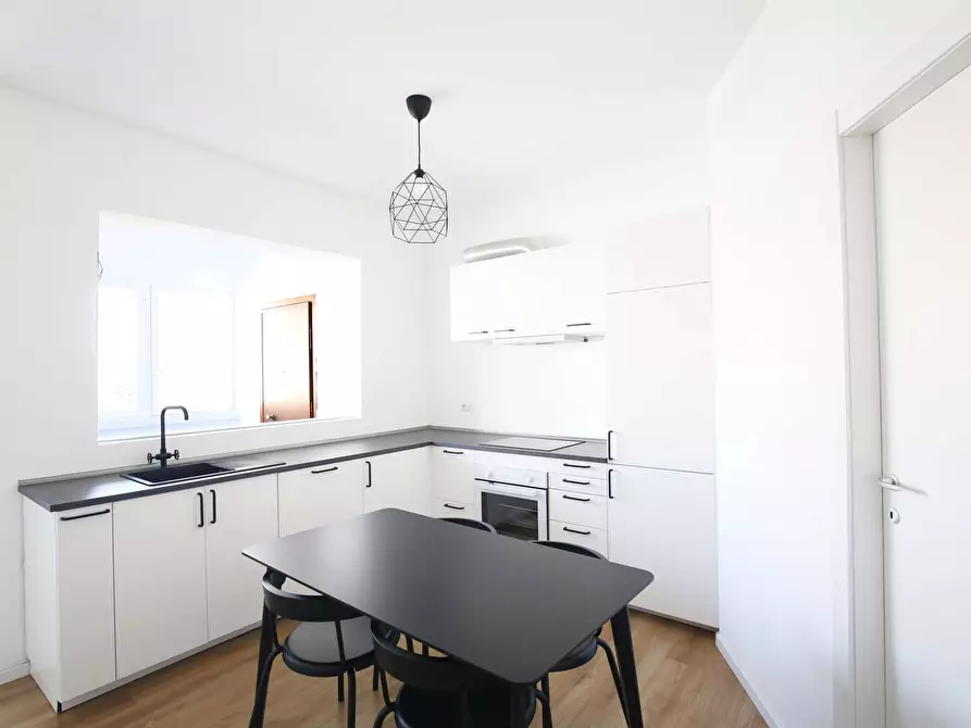 Immagine 12 di Camera in affitto  in Via Benjamin Constant6 a Milano