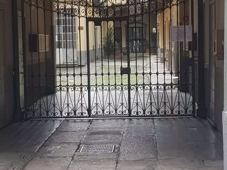 Immagine 23 di Appartamento in affitto  in Via Federico Confalonieri5 a Milano