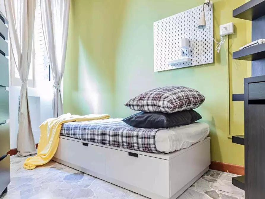 Immagine 3 di Camera in affitto  in Largo Cavalieri di Malta12 a Milano