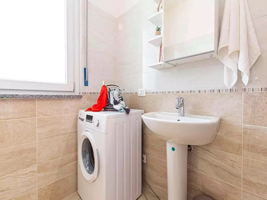 Immagine 38 di Camera in affitto  in Via Giuseppe Regaldi19 a Milano