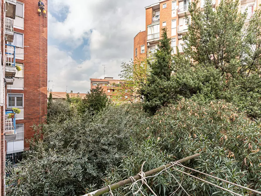 Immagine 17 di Appartamento in affitto  in Via Bonaventura Zumbini44 a Milano