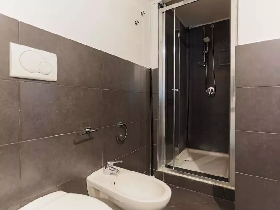 Immagine 23 di Appartamento in affitto  in Via Lazzaro Palazzi4 a Milano