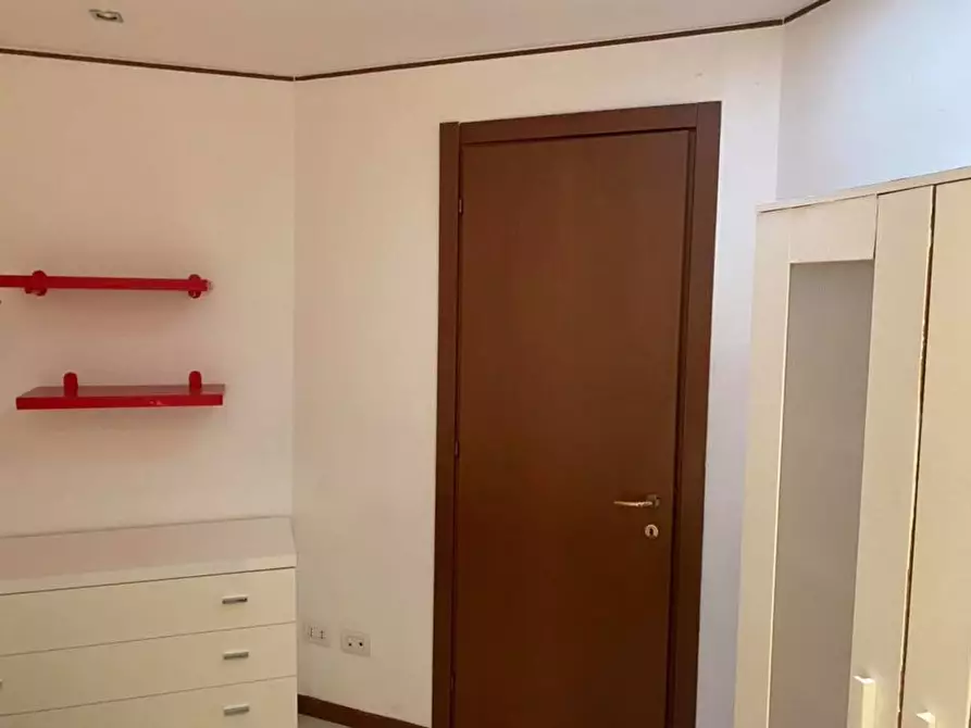 Immagine 4 di Camera in affitto  in Via Ettore Ponti38 a Milano