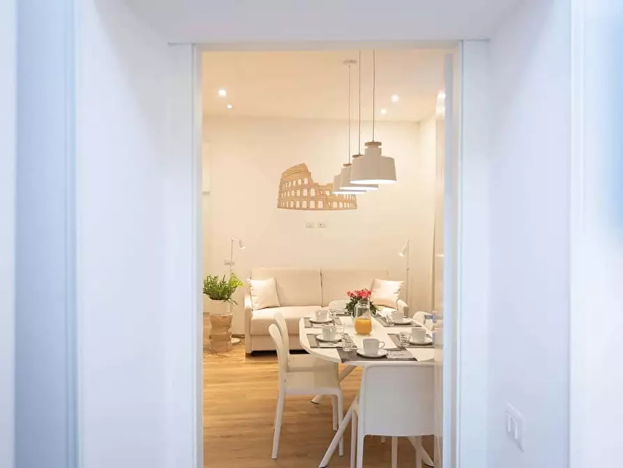 Immagine 4 di Appartamento in affitto  in Via Angelo Poliziano61 a Roma