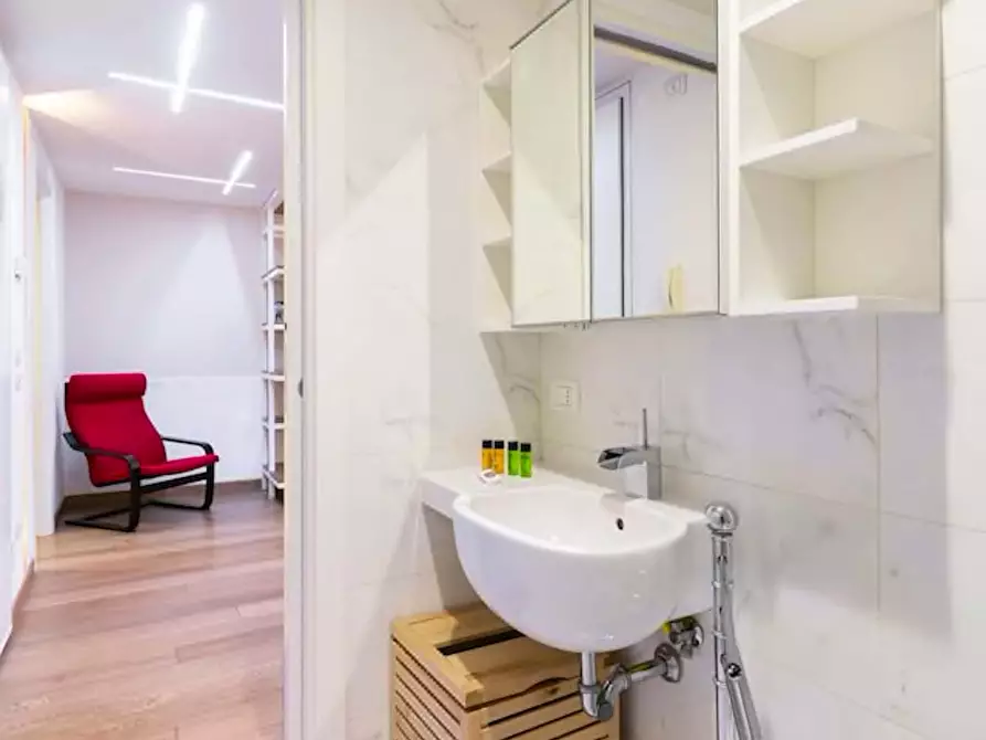 Immagine 12 di Appartamento in affitto  in Via de' Ginori a Firenze