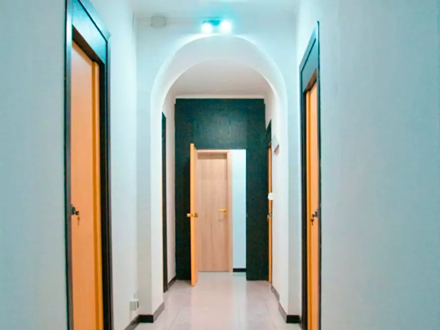 Immagine 15 di Camera in affitto  in Via Alfonso Bonafous2 a Torino