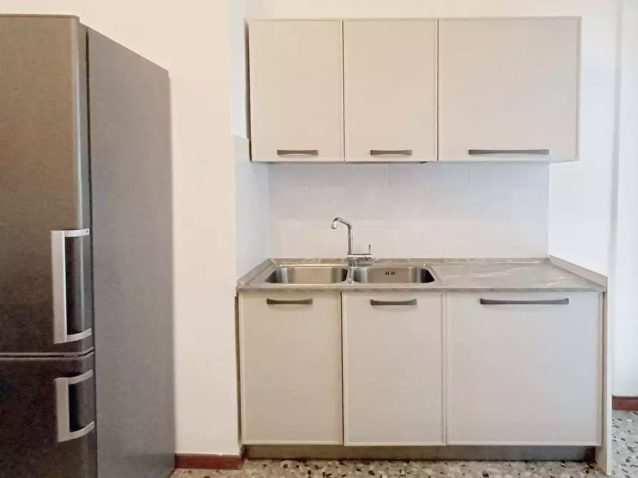 Immagine 6 di Camera in affitto  in Via Vittorio Veneto63 a Brescia