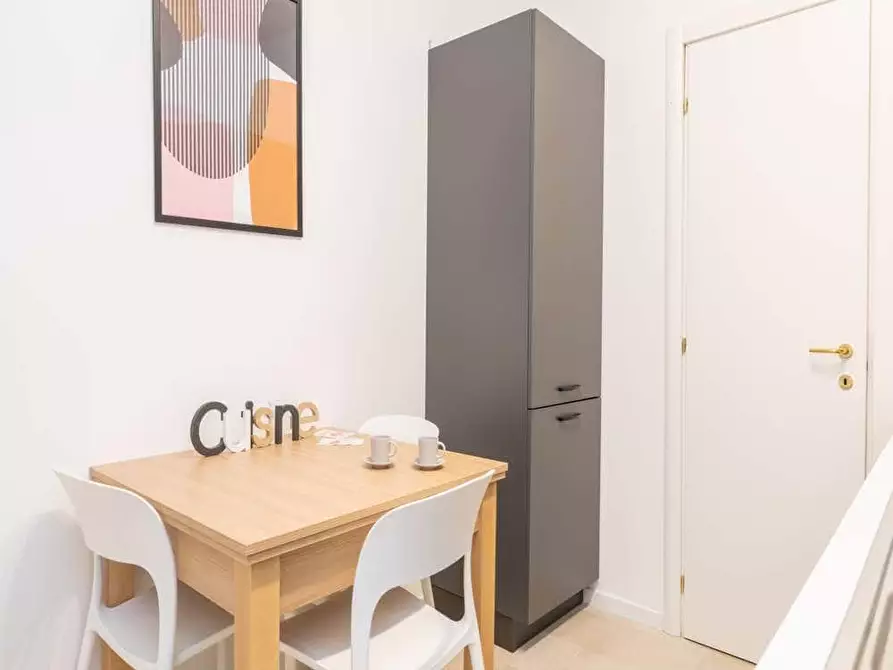 Immagine 7 di Camera in affitto  in Via Salasco1 a Milano