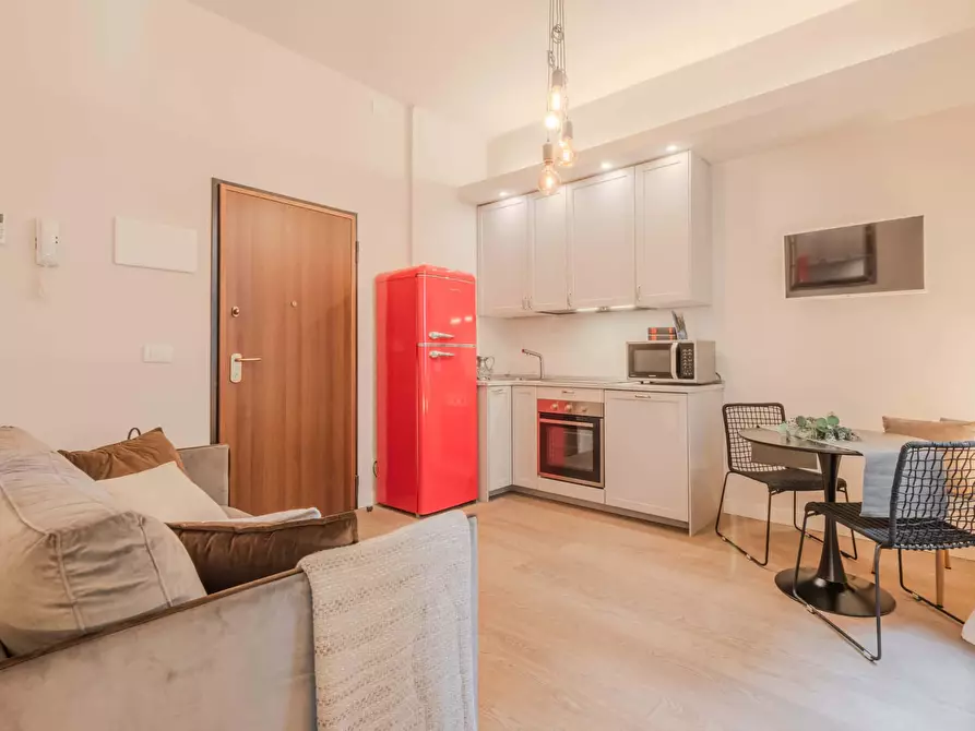 Immagine 5 di Appartamento in affitto  in Via Mac Mahon111 a Milano