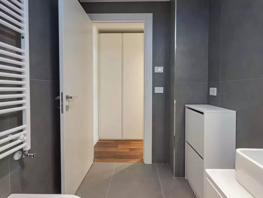 Immagine 18 di Appartamento in affitto  in Via Errico Petrella4 a Milano