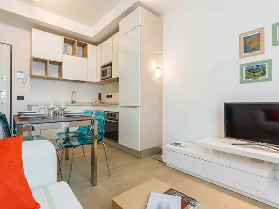 Immagine 15 di Appartamento in affitto  in Via Carlo Farini82 a Milano