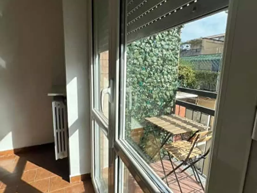 Immagine 6 di Camera in affitto  in Via Vipacco4 a Milano