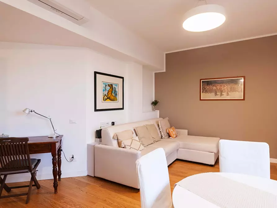 Immagine 1 di Appartamento in affitto  in Via Francesco Albani55 a Milano