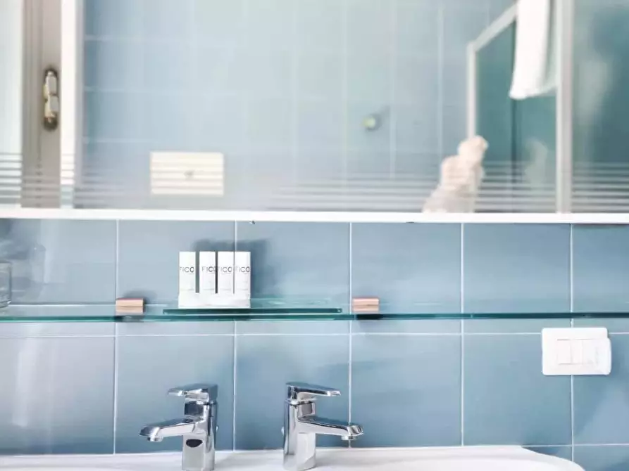 Immagine 24 di Appartamento in affitto  in Via Pontaccio a Milano