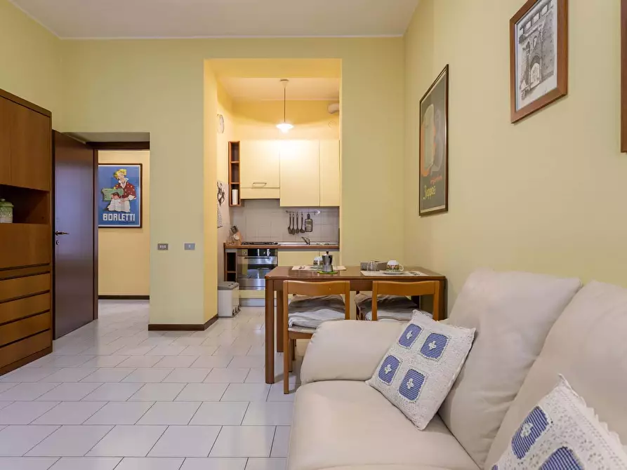 Immagine 20 di Appartamento in affitto  in Via Paolo Mantegazza4 a Milano